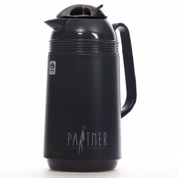 فلاسک پیکوک ژاپن رنگ مشکی کارینو گنجایش 1 لیتر