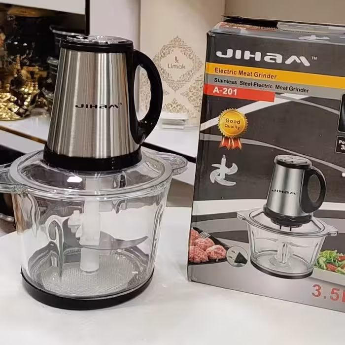 خرد کن و غذا ساز  برند JIHAM
پر کاربردی مخزن تمام پیرکس،350 وات
حجم مخزن 3.5لیتری،3 موتور