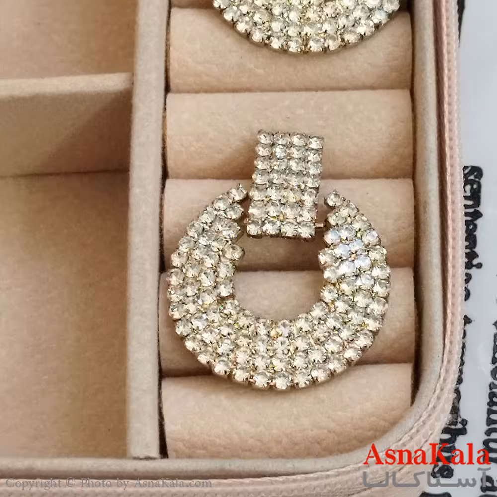گوشواره جواهری مدل آویز نگیندار رنگ طلایی کد GSH152105W