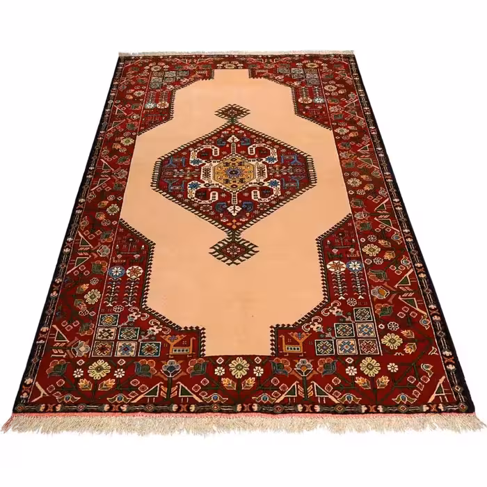 فرش دستبافت عشایری دو و نیم متری