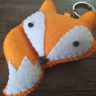 آویز عروسکی مدل روباه نمدی