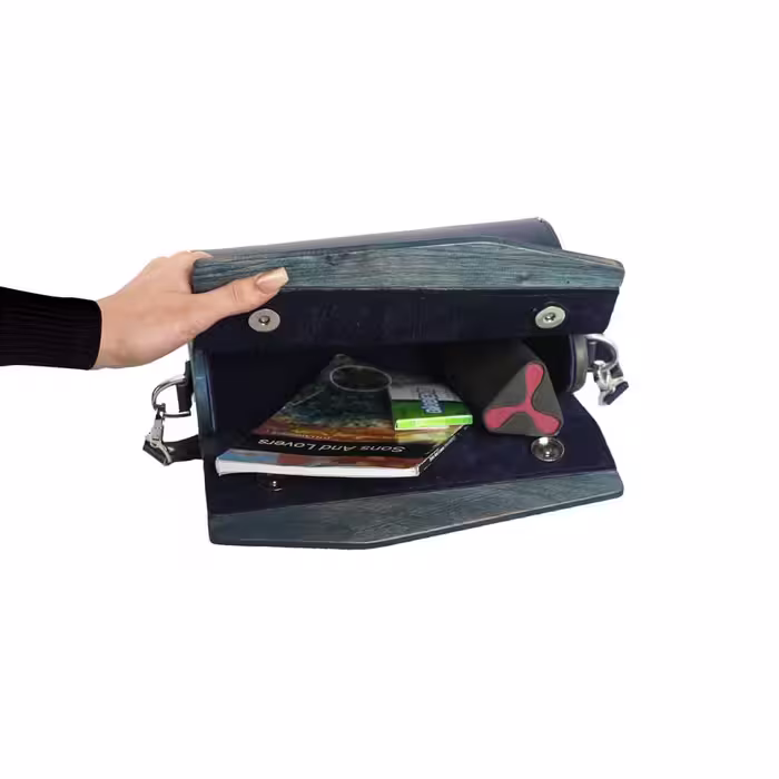 کیف رودوشی چرم و چوب مدل توجا