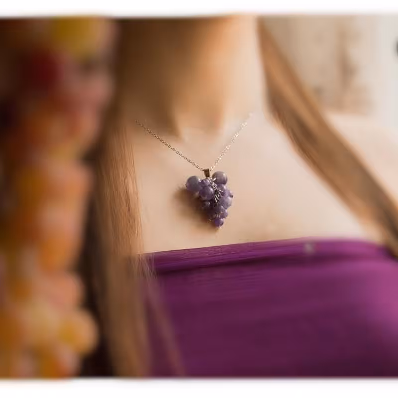گردنبند سنگ آمیتیست  اصل بافت خوشه انگور کیفیت درجه یک به همراه زنجیر استیل