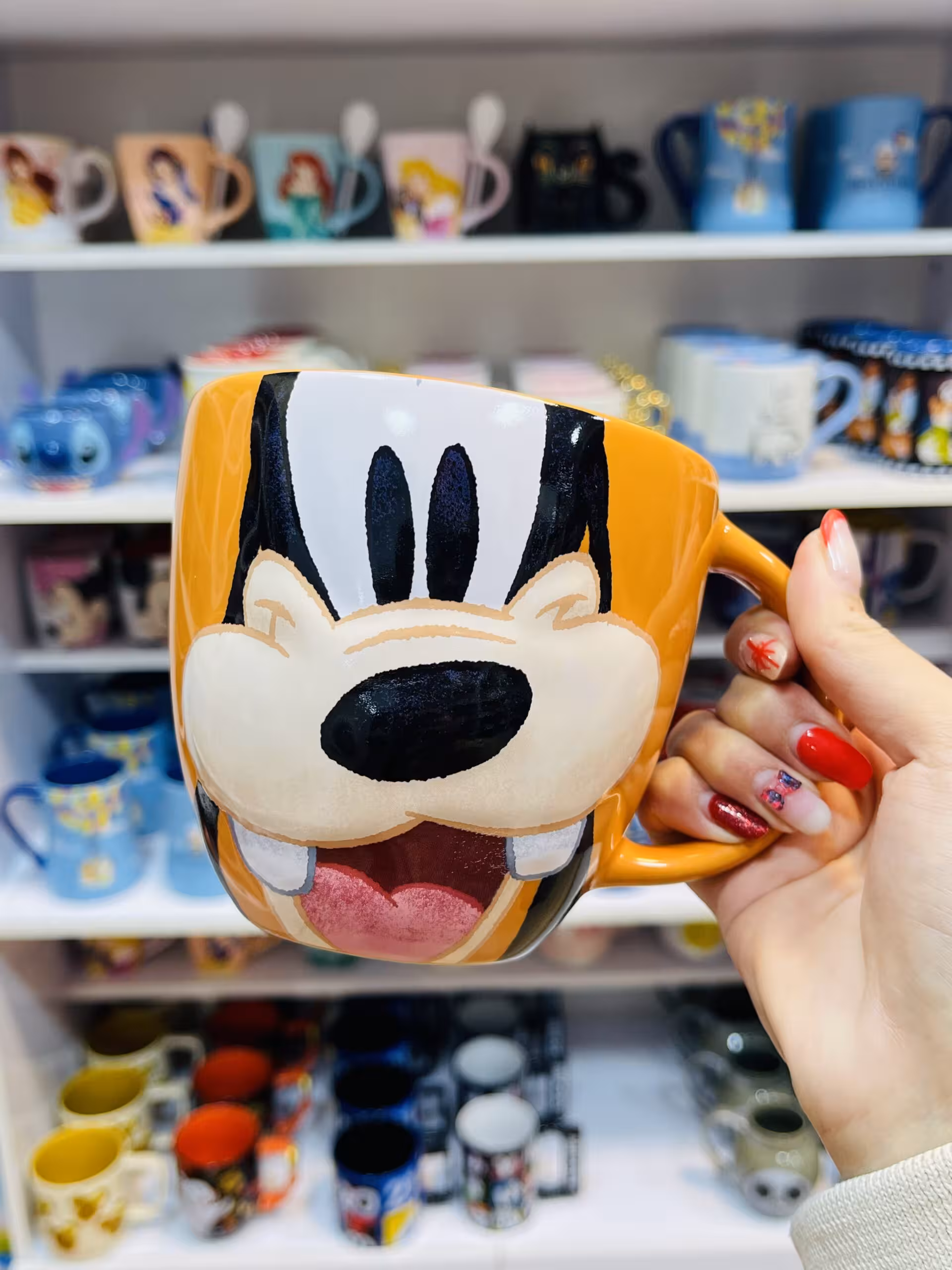 ماگ دیزنی گوفی برجسته HT156