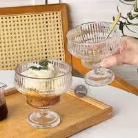 بستنی خوری تویست