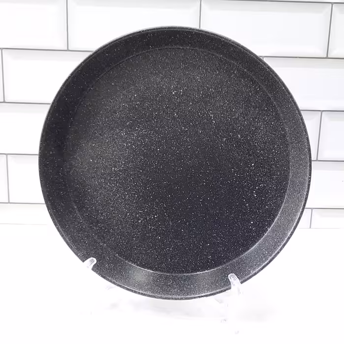 قالب پیتزا لبه 23  سانت عمق 3 سانت جنس تفلون گرانیتی 