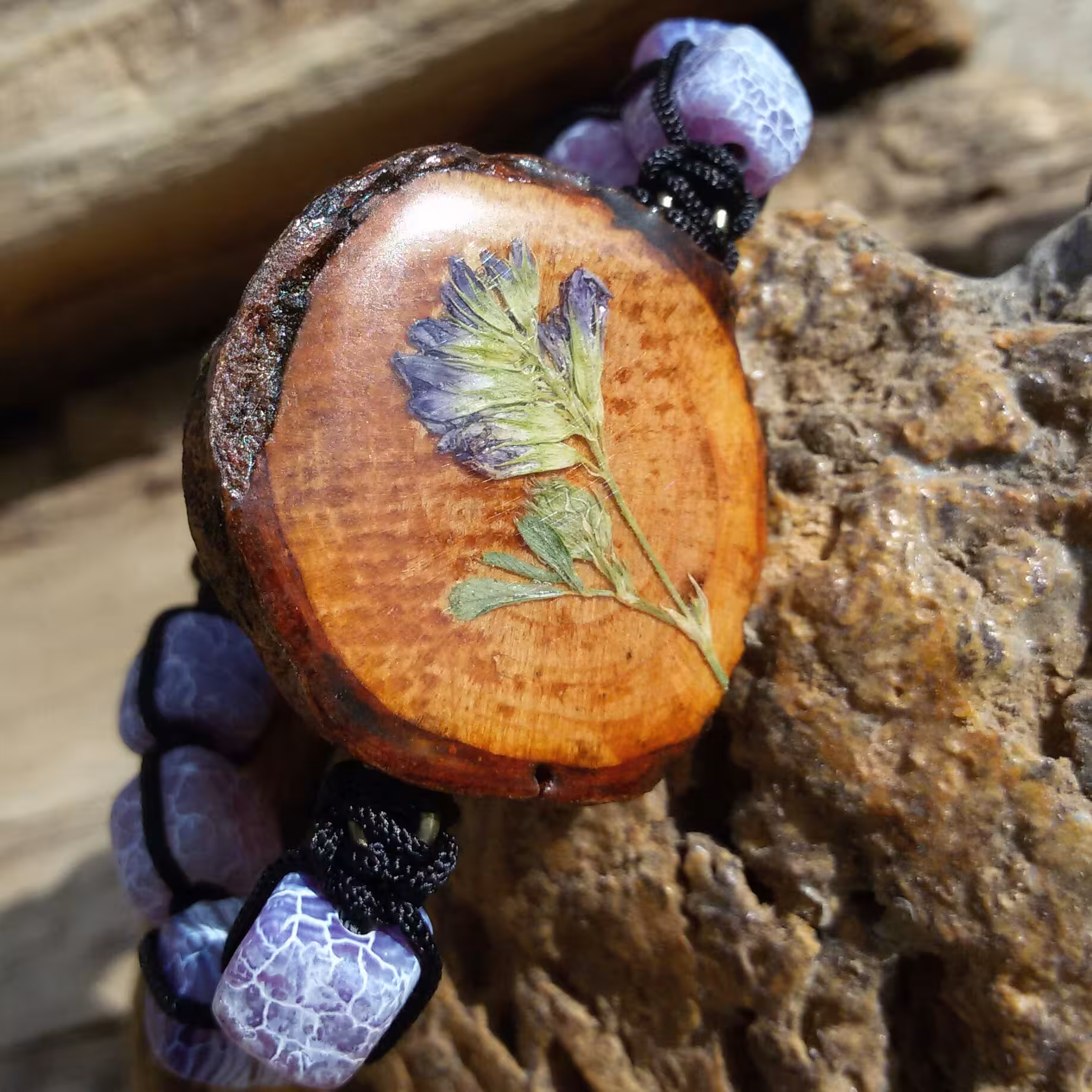 دستبند چوبی بنفشه