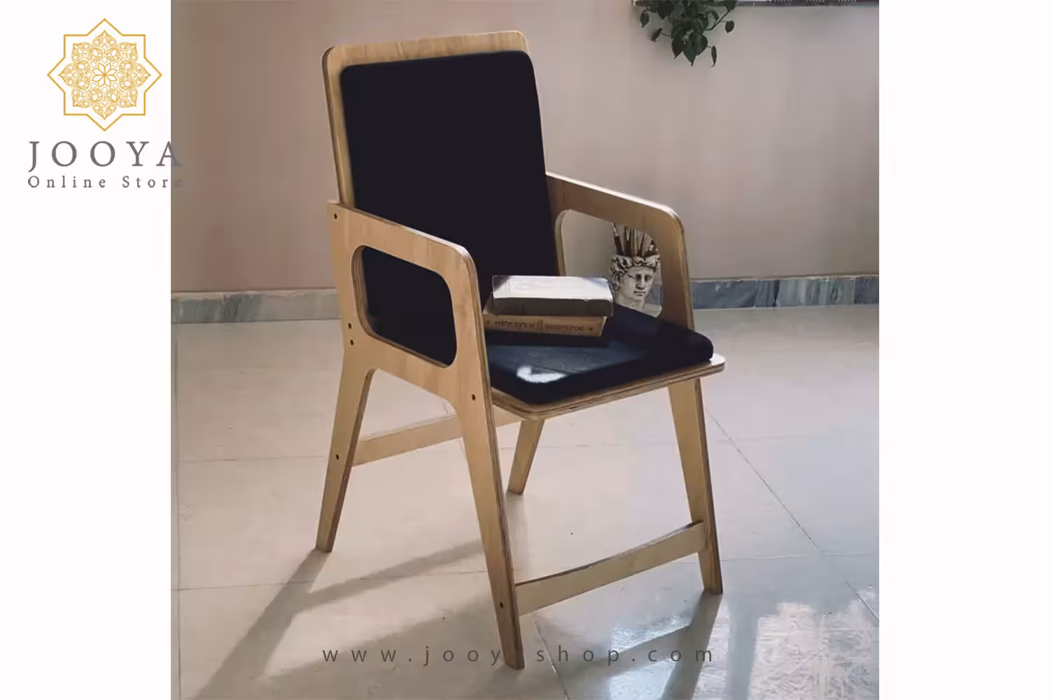 صندلی چوبی هیربد