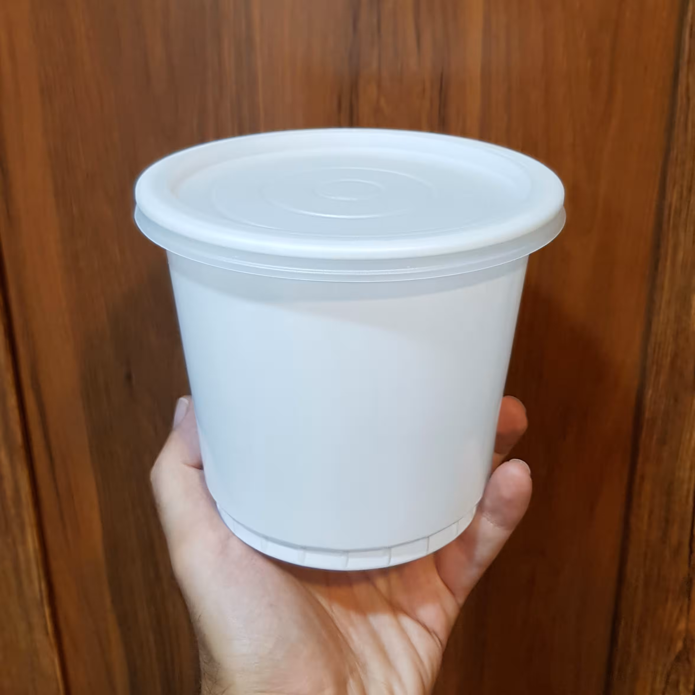 ظرف آش یکبارمصرف احدی 1700 گرمی با درب ، ظرف یکبار مصرف(آش ، ماست) 1700 گرمی با درب
