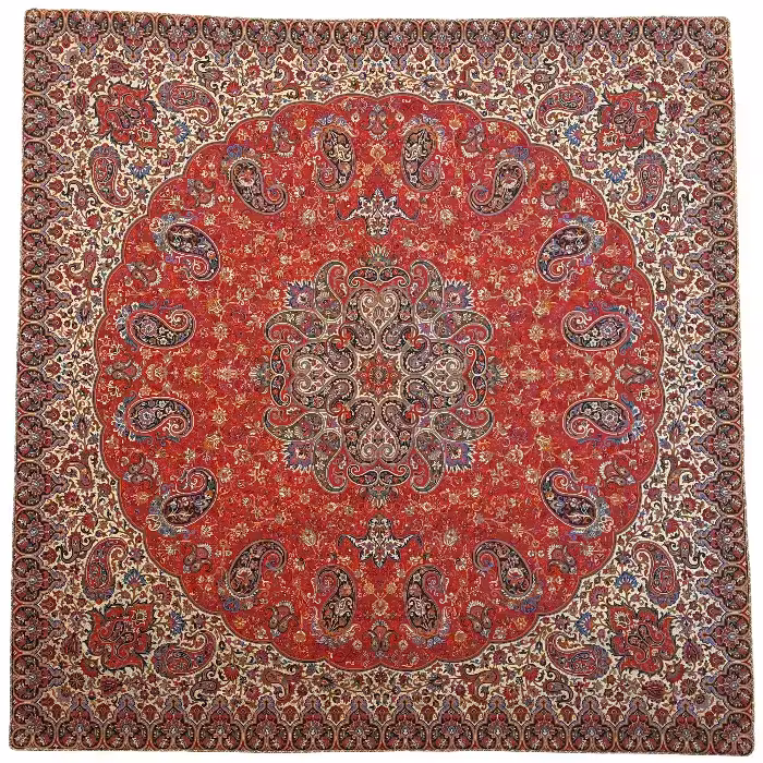 رومیزی مربع ترمه ابریشم کد TRM197 نفیس رنگ قرمز آستر زرشکی لبه مغزی دوزی