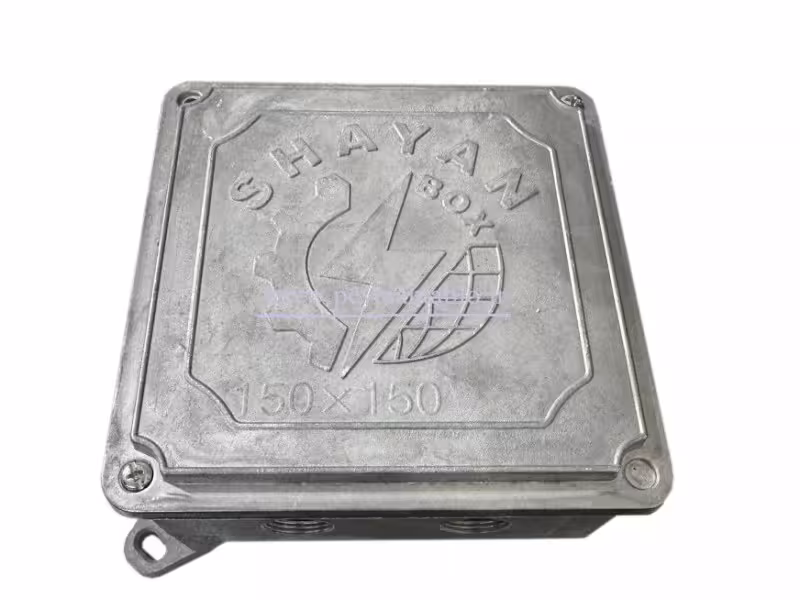 جعبه تقسیم فلزی 6.5*15*15