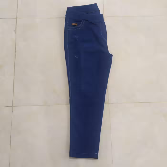 شلوار طرح لی زنانه 