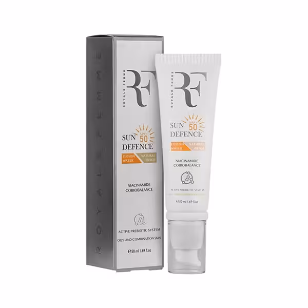 کرم ضد آفتاب رنگی بژ طبیعی رویال فم (RF) SPF 50 مناسب پوست چرب حجم 50 میلی لیتر | RF Tinted SPF 50 Sun Defence For Oily Skin 50 ml