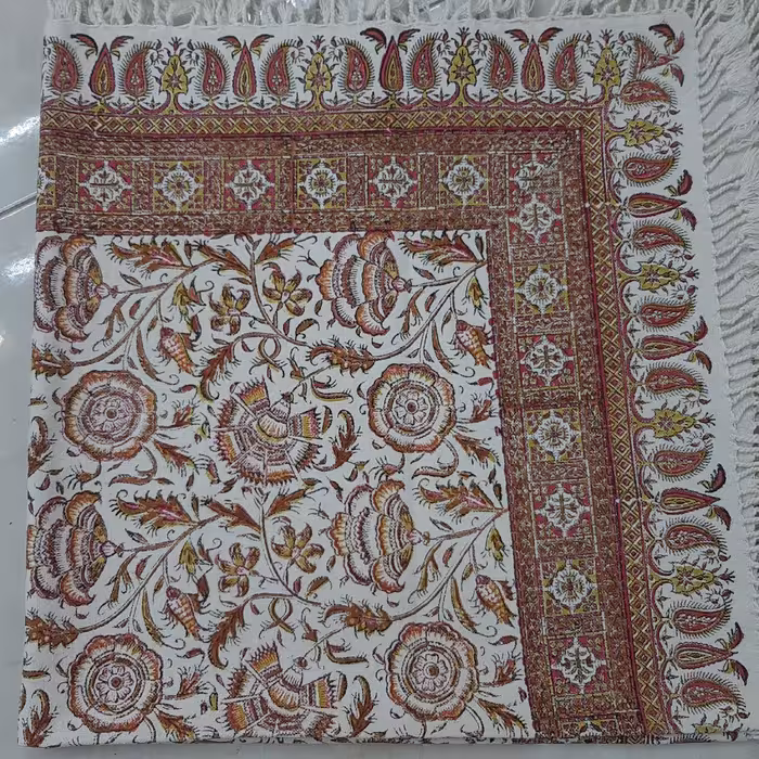 سفره قلمکاری 80×80 طرح نیلوفر آبی اعلا