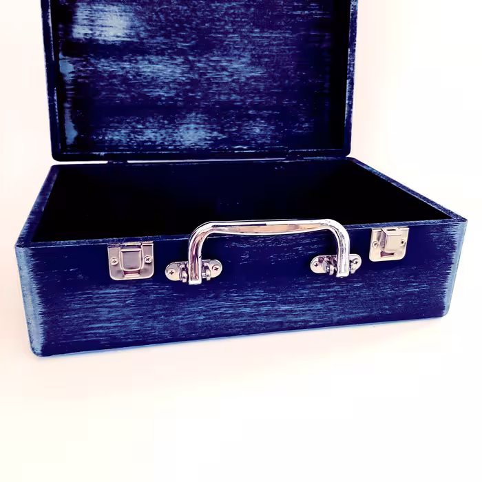 جعبه هدیه چوبی مدل چمدان طرح نقشه جهان کد WS127