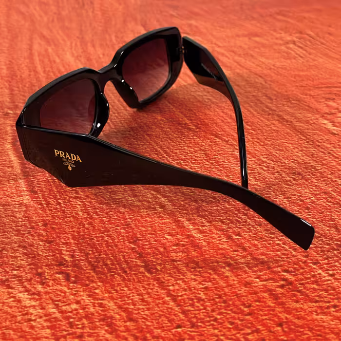 عینک آفتابی مدل 01