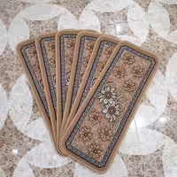 روپله ای گلیم طرح ورساچ بادامی(70در30)(هزینه ارسال باخریداروپس کرایه میباشد)