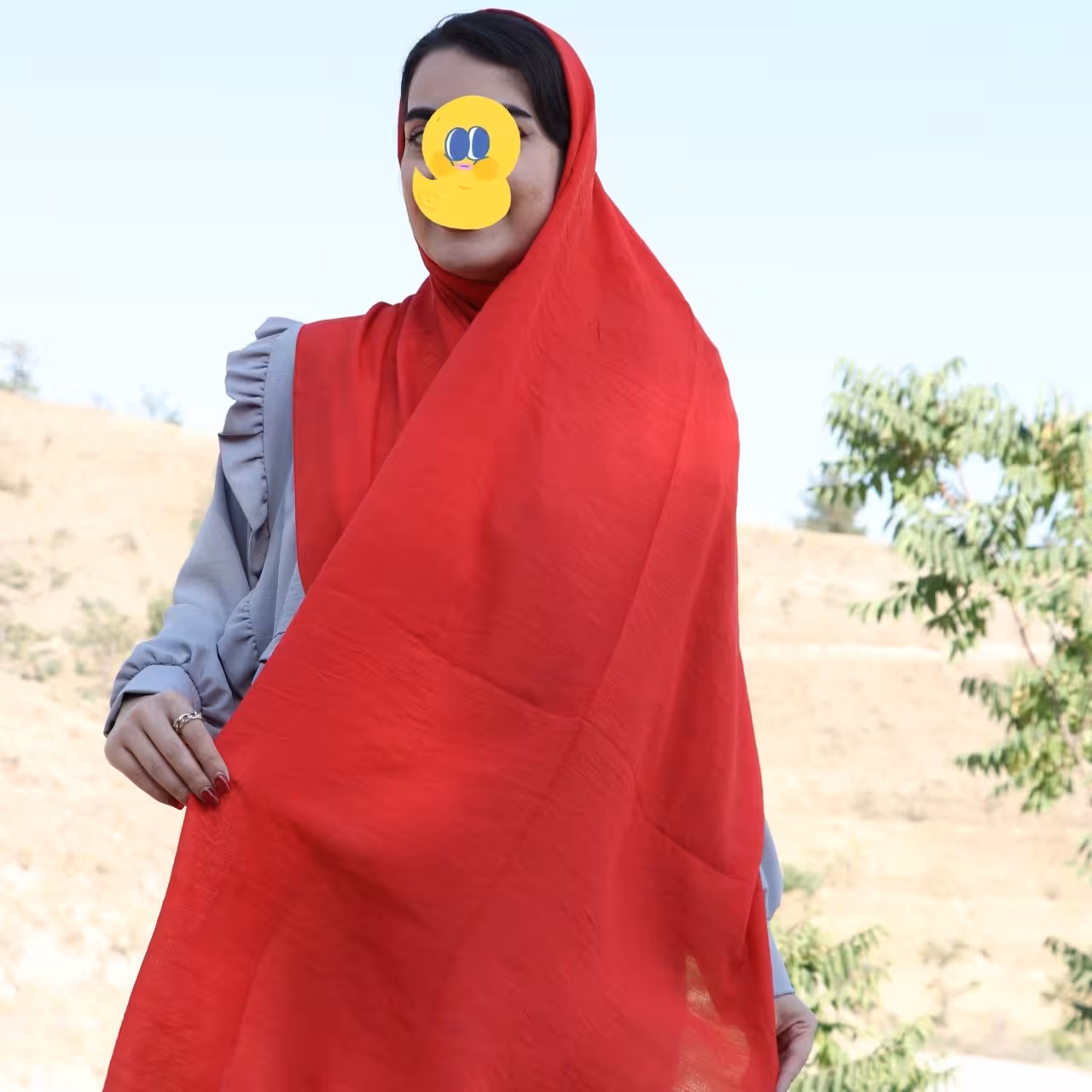 شال نخی ساده منگوله دار قرمز