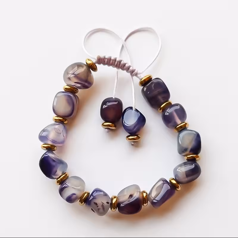 دستبند ارکیده با ترکیبی از سنگ های عقیق بنفش و هماتیت طلایی مناسب هدیه وروزمره