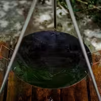 ساچ چدنی اصل 33در33 سانتی متر آببندی شده و کاملا نچسب