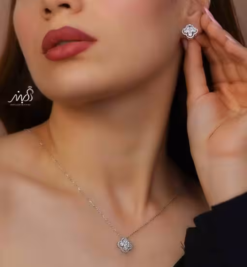 💍نیم ست جواهری ونکلیف  (گردنبند و گوشواره ) خاص و زیبا ، نقره عیار 925( N_4391)