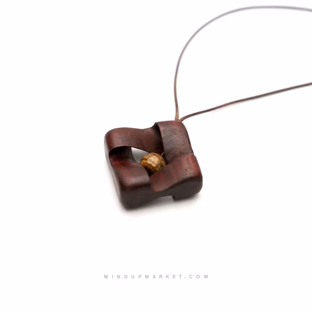 گردنبند مربع ناممکن