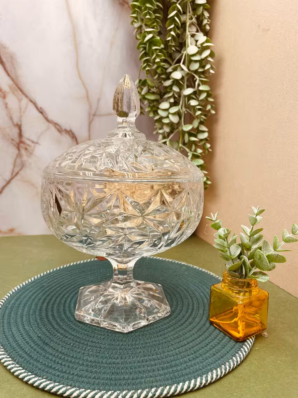 شکلات خوری پایه دار دلی DSTG1040