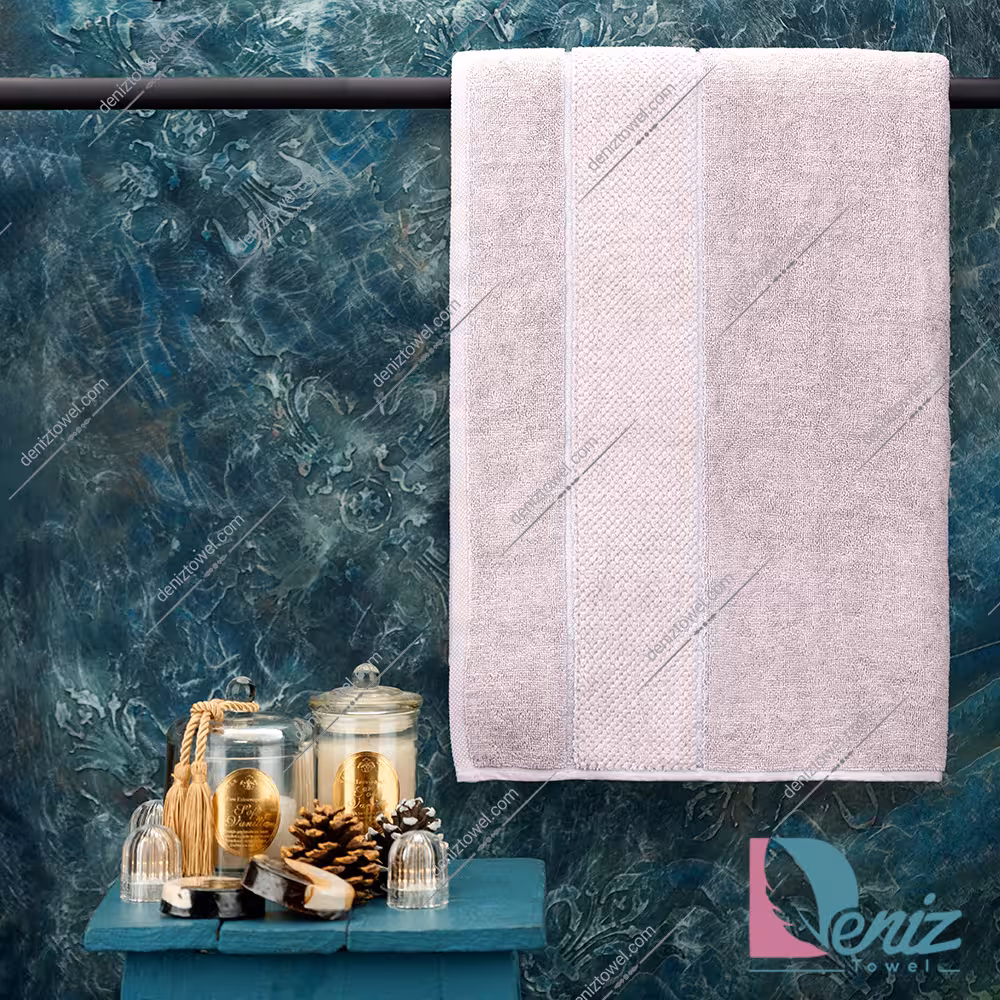 حوله استخری طرح ماکرو رنگ یاسی روشن