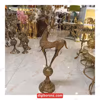 مجسمه برنجی برنزی آهوی روی کره 40 اینچ فول پاکستانی