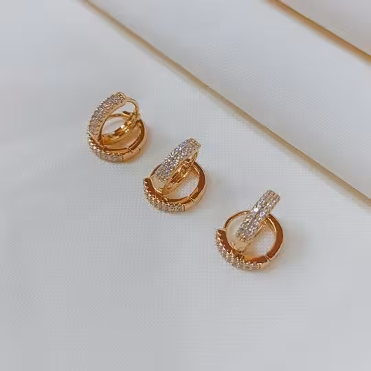 گوشواره برند ژوپینگ