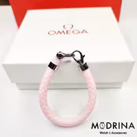 دستبند امگا صورتی