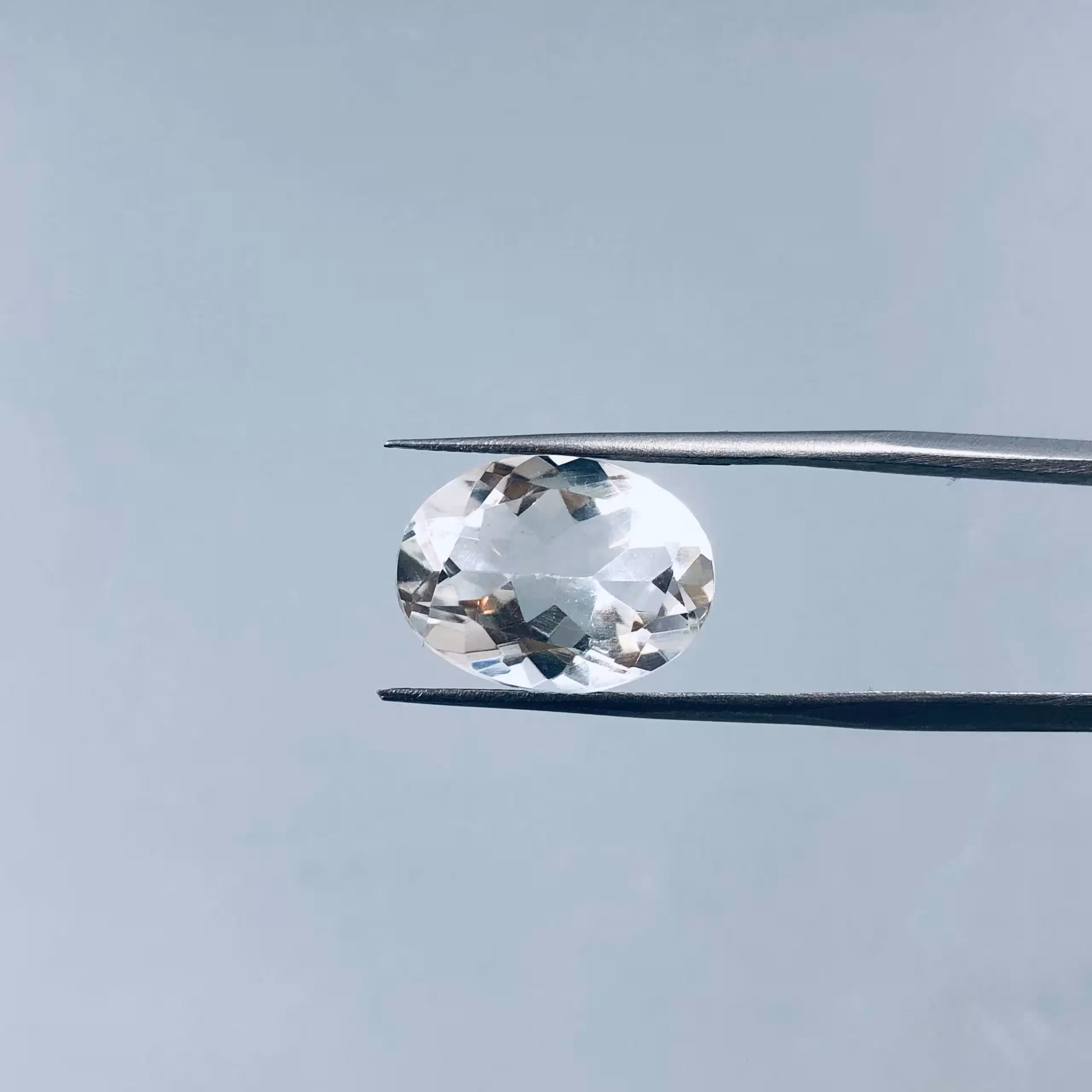 سنگ کوارتز معدنی تراش بیضی 251128