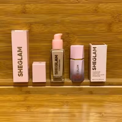 پک آرایشی میکاپ کرم پودر روشن و رژ گونه مایع ریسکی بیزنس شیگلم