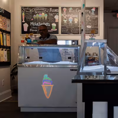 چراغ دیواری نئون دیزاین طرح Ice-Cream-3_MLC