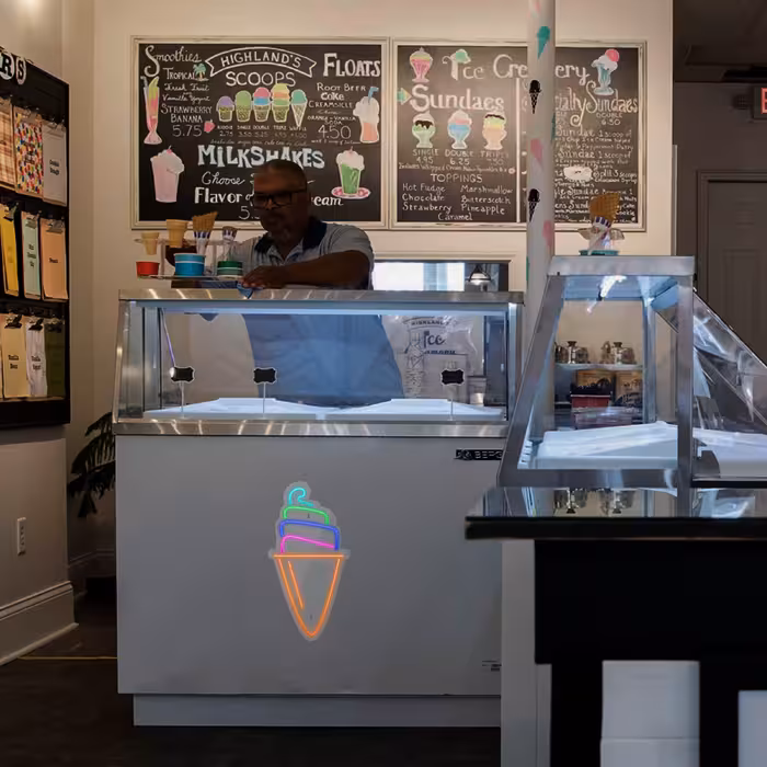 چراغ دیواری نئون دیزاین طرح Ice-Cream-3_MLC