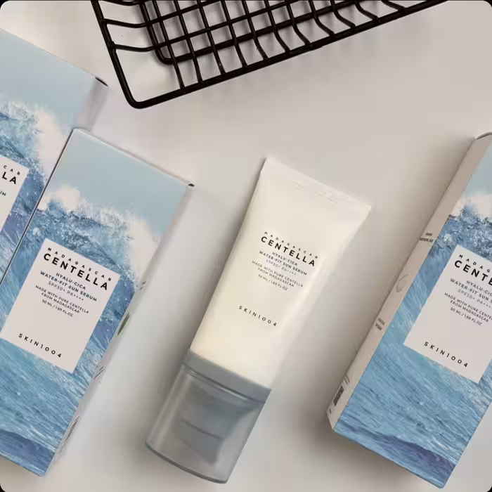 ضدآفتاب سنتلا مدل هیالوسیکا اسکین1004با spf50 ساخت کره