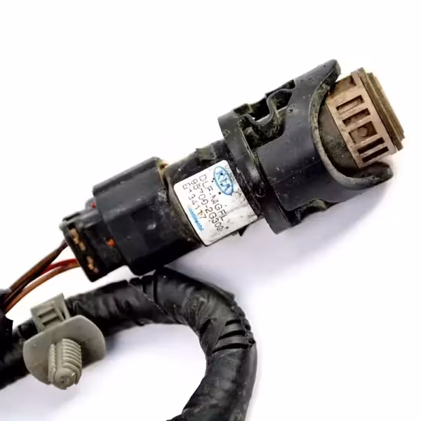 سنسور دنده عقب یا پارک خودروی کیا MAGENTIS GD 2001