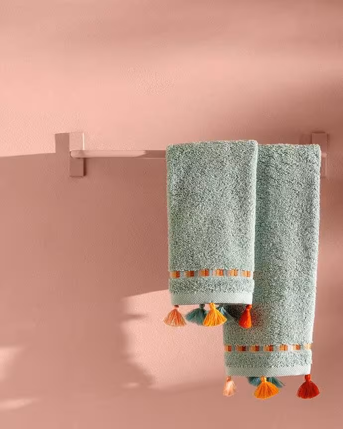 ست 2 عددی حوله دست مادام کوکو طرح Gland سایز 30×40 سانتی متر