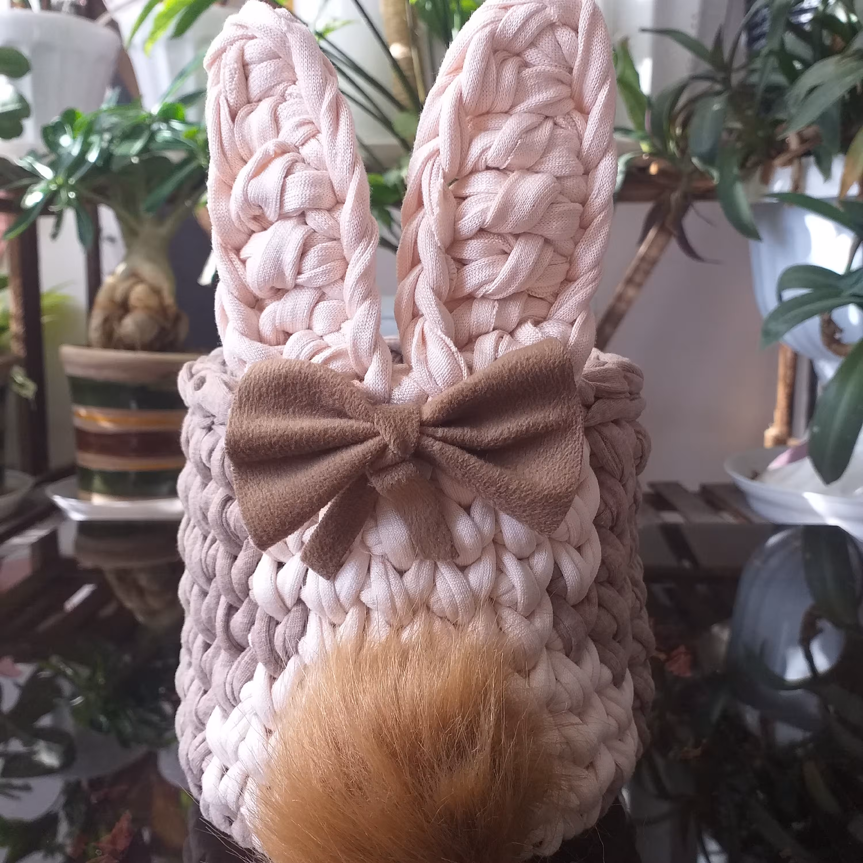 سبد تریکو خرگوشی دم پومی