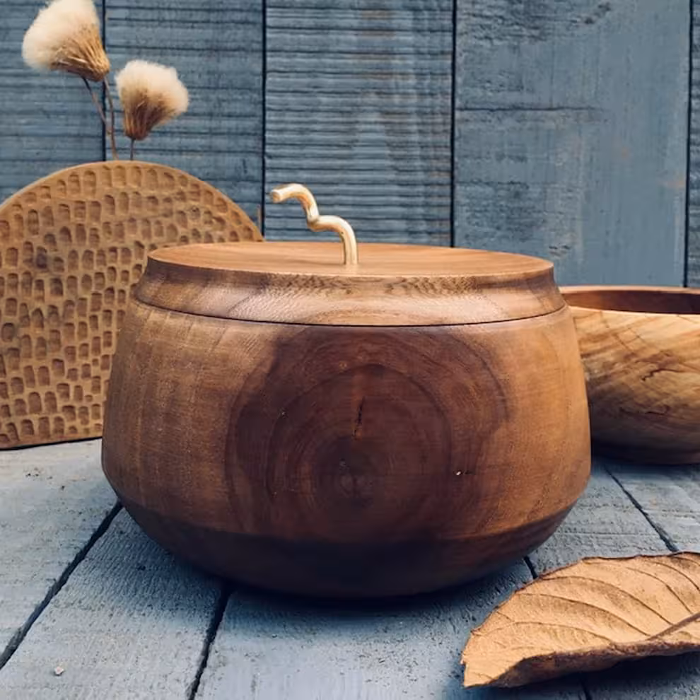 ظرف چوبی درب دار کد 950