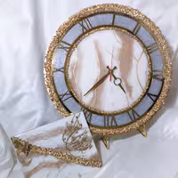 ساعت چوب و رزین شیک و خاص برای خاص پسندها.. در تنوع رنگی قابل سفارش هسد