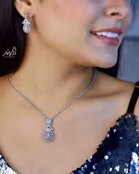 💍نیم ست جواهری  (آويز و گوشواره) خاص و زیبا ، نقره عیار 925( N_4336)