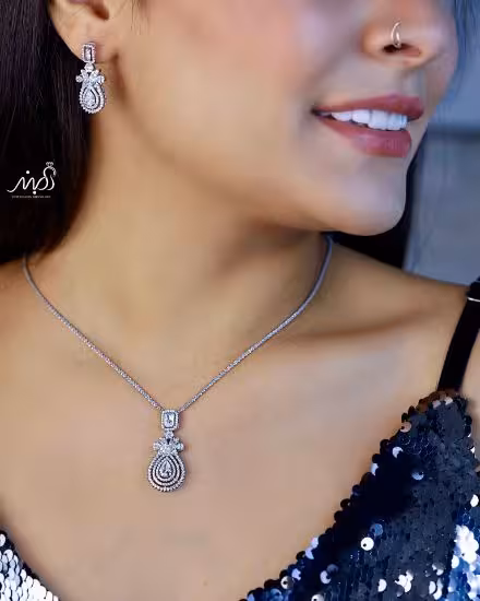 💍نیم ست جواهری  (آويز و گوشواره) خاص و زیبا ، نقره عیار 925( N_4336)