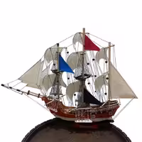 کشتی بادبانی قرمز طول 70 سانتیمتر کد 720023