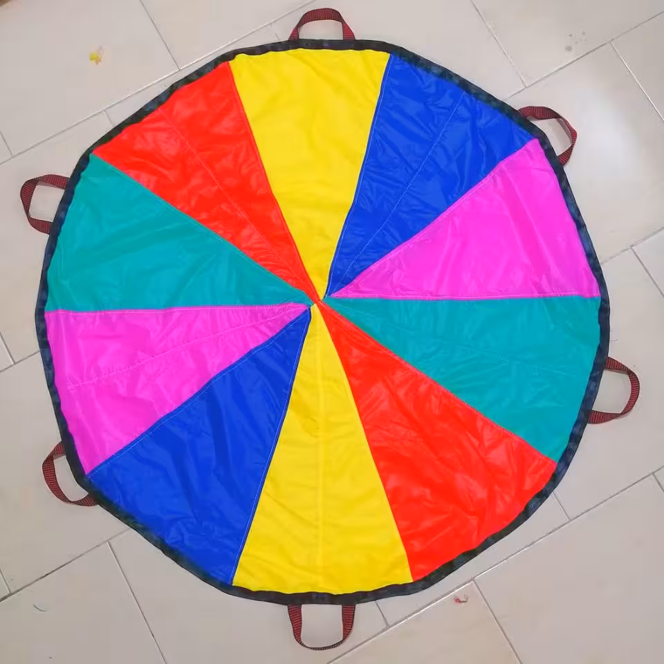پاراشوت و چترشادی ضدآب 1متری درجه1 پلاستیک ابریشم فوق سبک به همراه کیف و ارسال رایگان و 6ماه ضمانت