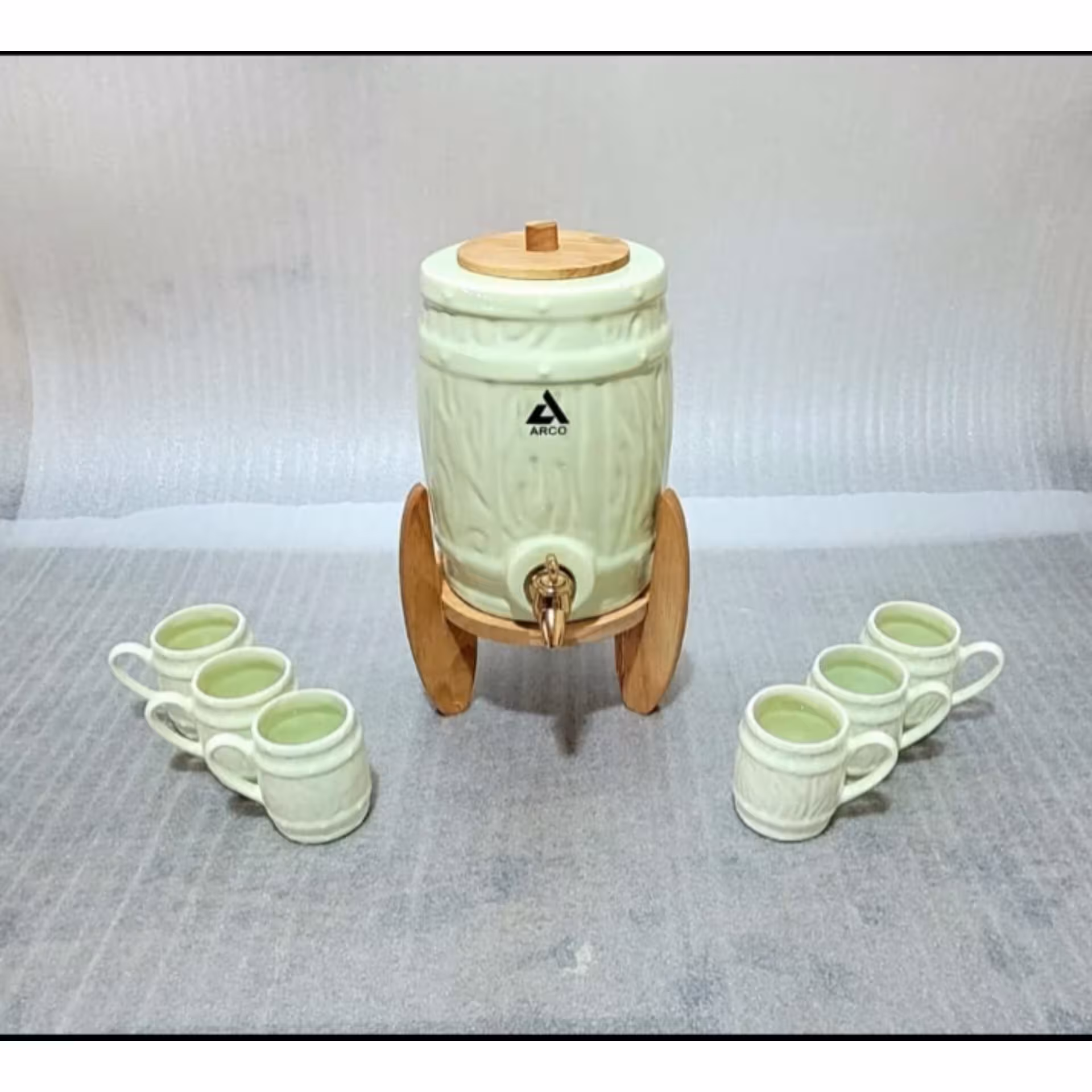 کلمن شیشه ای کلمن سرامیکی ARCOبه همراه عدد ماگ فلاسک آب تولد ظروف کرایه میز بار