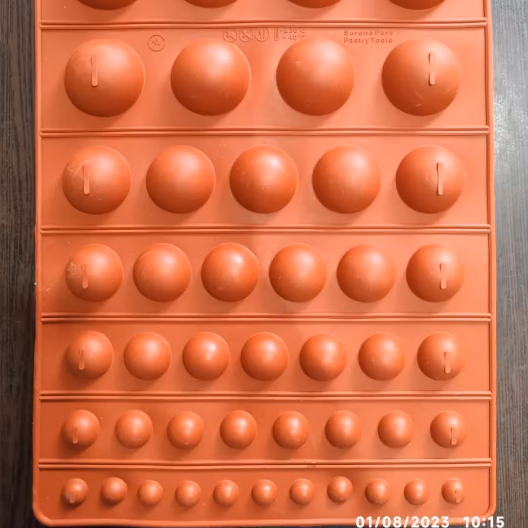 قالب سیلیکون نیمکره میکس