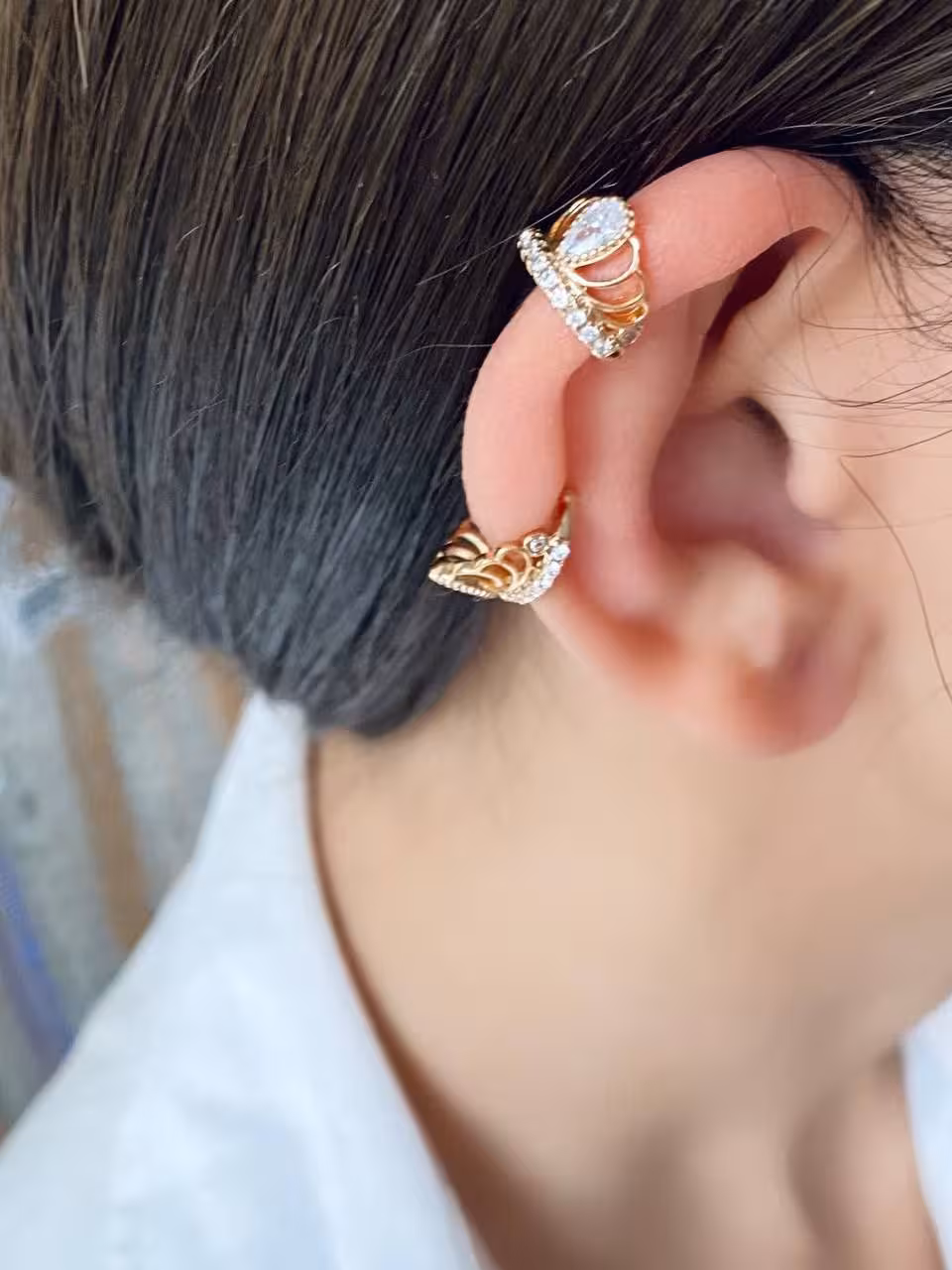 گوشواره لاله گوشی مدل تاج، برند ژوپینگ (برای گوش بدون سوراخ) کد 02