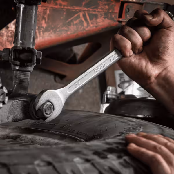 آچار یک سر تخت یک سر رینگ 24 میلی متری  رونیکس کد 2124