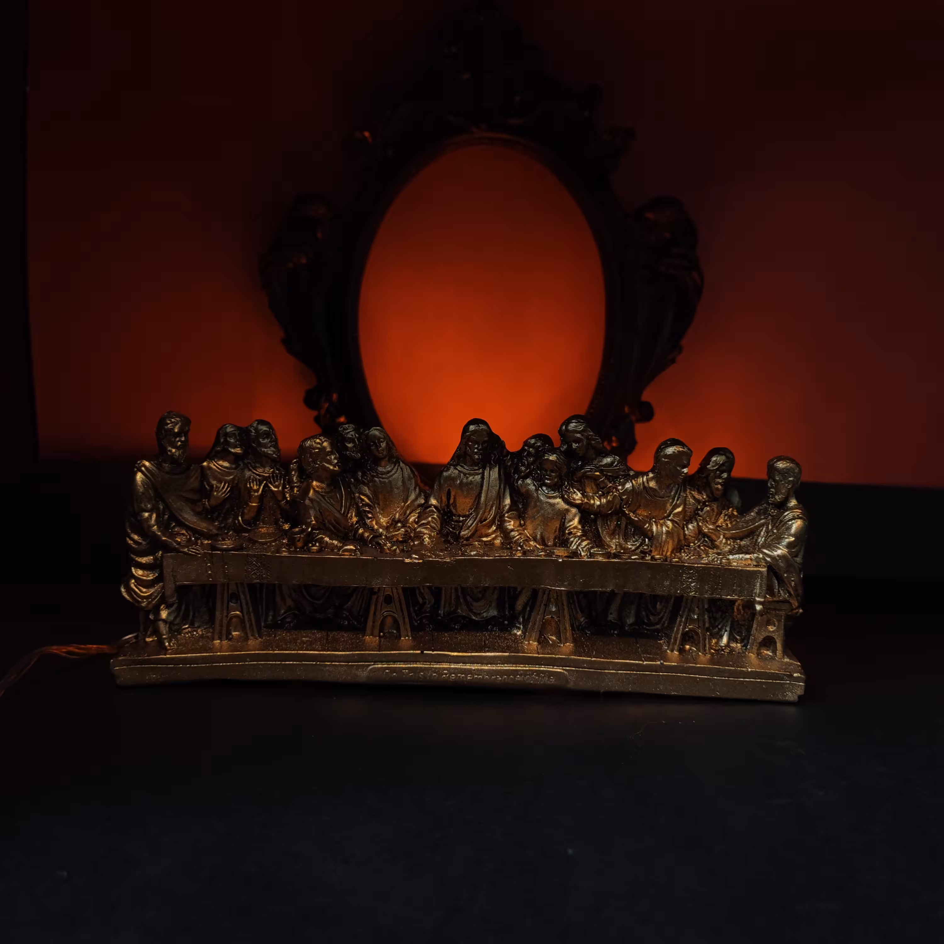 تندیس شام آخر طلایی تک نسخه 